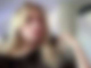 FreddaChase's Live Sex Cam Show