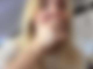 FreddaChase's Live Sex Cam Show