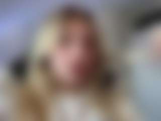 FreddaChase's Live Sex Cam Show