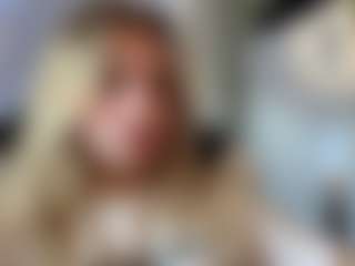 FreddaChase's Live Sex Cam Show