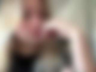 Live cam show with FreddaChase - Asshole Blonde Hair on StripNow