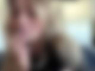 FreddaChase's Live Sex Cam Show