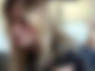 FreddaChase's Live Sex Cam Show
