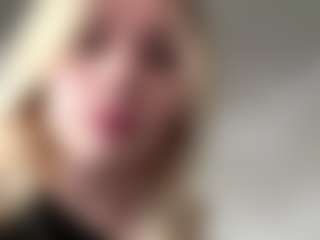 Live cam show with FreddaChase - Control on Cam Slut