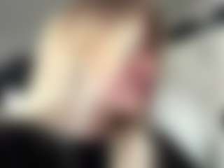 Live cam show with FreddaChase - New White on CSO-WL | united states