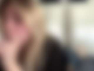 FreddaChase's Live Sex Cam Show
