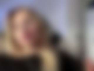 FreddaChase's Live Sex Cam Show