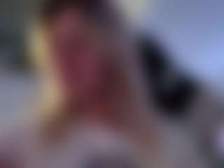 FreddaChase's Live Sex Cam Show