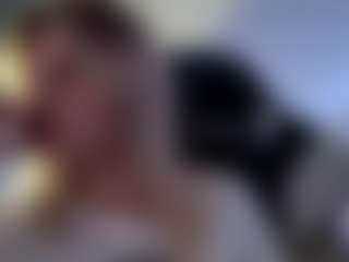 FreddaChase's Live Sex Cam Show