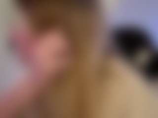 FreddaChase's Live Sex Cam Show