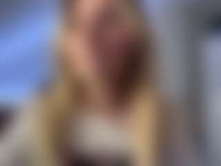 FreddaChase's Live Sex Cam Show