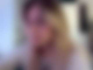 FreddaChase's Live Sex Cam Show