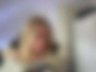 FreddaChase's Live Sex Cam Show