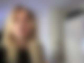 FreddaChase's Live Sex Cam Show
