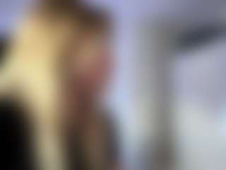 Live cam show with FreddaChase - Petite on Camsoda