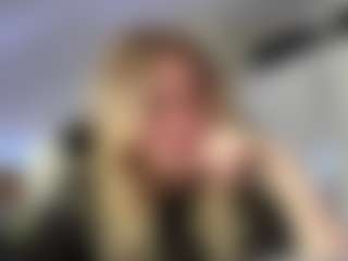 Live cam show with FreddaChase - Blonde Hair College on Cam Slut
