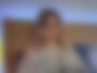 Live cam show with FreddaChase - Blonde Hair Petite on Cam Slut