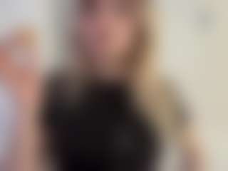 FreddaChase's Live Sex Cam Show