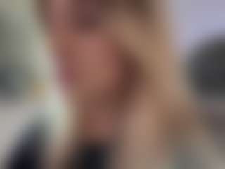 FreddaChase's Live Sex Cam Show
