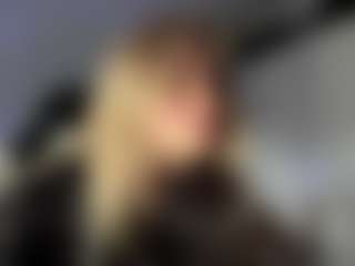 Live cam show with FreddaChase - Control on liverealitysex.com