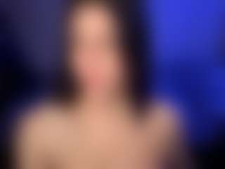 Live cam show with GermaineTatsch - Green Eyes on Camiplay Live