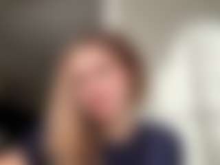 Live cam show with Zoe - Athletic Blowjob on Soda Cam