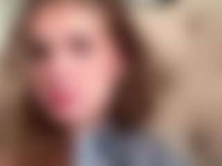 Live cam show with Zoe - New Teen (18+) on SinfulBabes