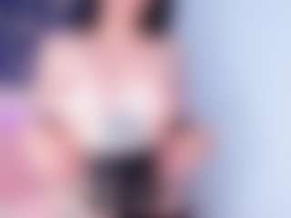 Lanaa-Brm's Live Sex Cam Show