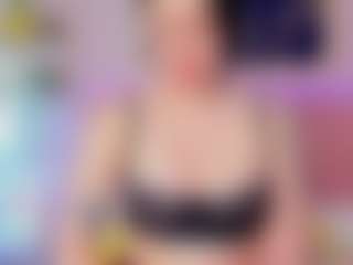 Live cam show with Lanaa-Brm - Normal on madthumbs