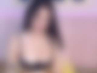 Lanaa-Brm's Live Sex Cam Show