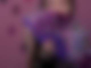 Live cam show with lucy-kitty - Sweet on SpankPalCams