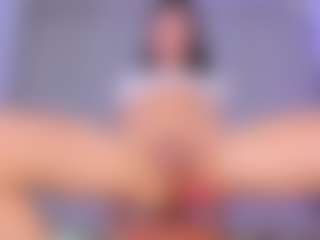 Live cam show with Mayfoxx06 - Average on CamSextacy