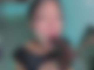 Live cam show with Mayfoxx06 - Brown Eyes on livesuperchat.net
