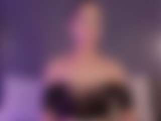 Mialarouse's Live Sex Cam Show