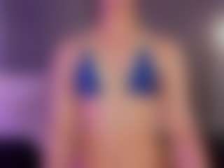 Mialarouse's Live Sex Cam Show