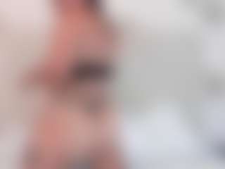 Mia Thompson's Live Sex Cam Show