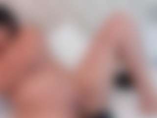 Mia Thompson's Live Sex Cam Show