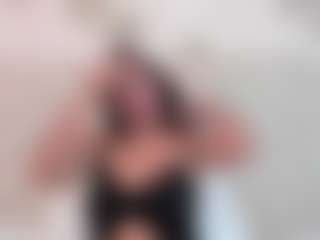 Mia Thompson's Live Sex Cam Show