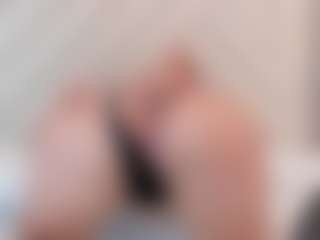 Mia Thompson's Live Sex Cam Show