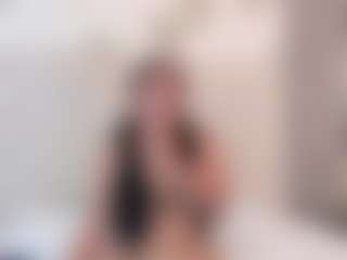 Mia Thompson's Live Sex Cam Show