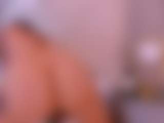 Mia Thompson's Live Sex Cam Show