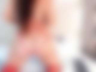 Live cam show with Mia Thompson - Upskirt on ObeyMaria