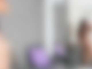 Mia Thompson's Live Sex Cam Show