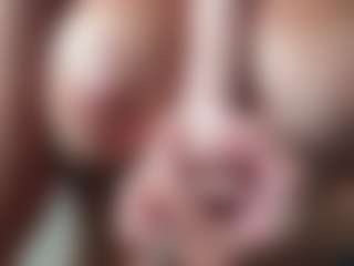 Live cam show with milagoddesss - Hispanic on Camsoda