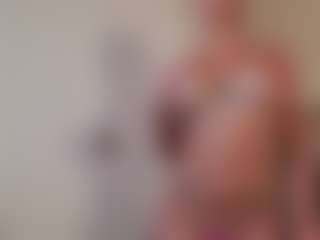 Live cam show with milagoddesss - HD on Streamer API