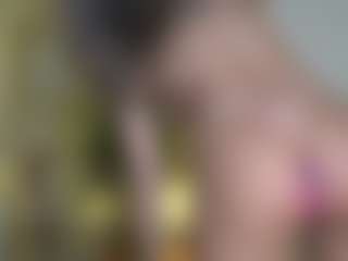 Live cam show with milagoddesss - Average on SpankPalCams