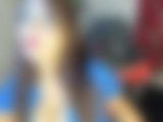 Live cam show with Missclouud - Ebony Squirt on xxxlivecams.org