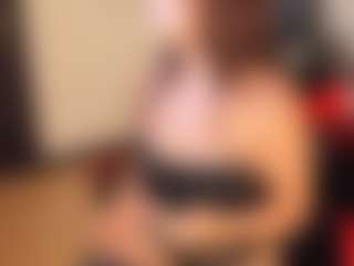 Live cam show with Missclouud - Fetish Lovense on Camsoda