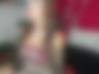 Live cam show with Missclouud - Camel Toe on Dolls Live