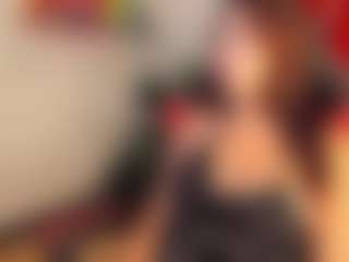 Live cam show with Missclouud - Hairy Pussy on SpunkLive